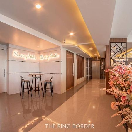 The Ring Border Hotel Ban Khlong Phruan Exterior photo