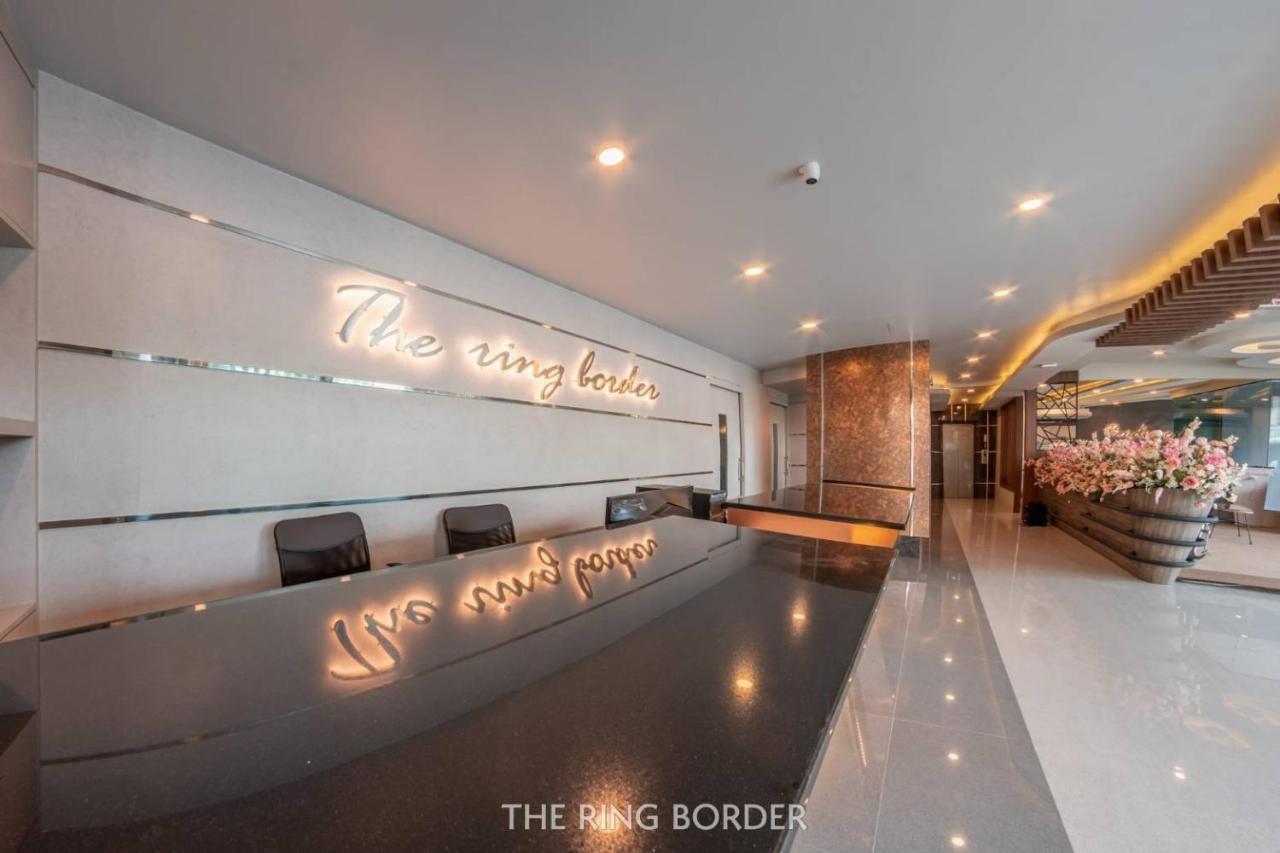 The Ring Border Hotel Ban Khlong Phruan Exterior photo