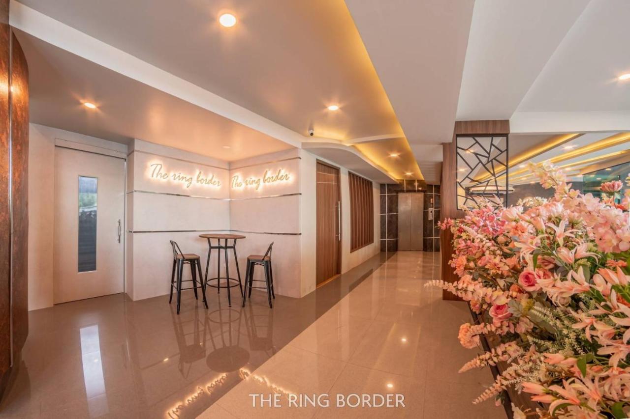 The Ring Border Hotel Ban Khlong Phruan Exterior photo
