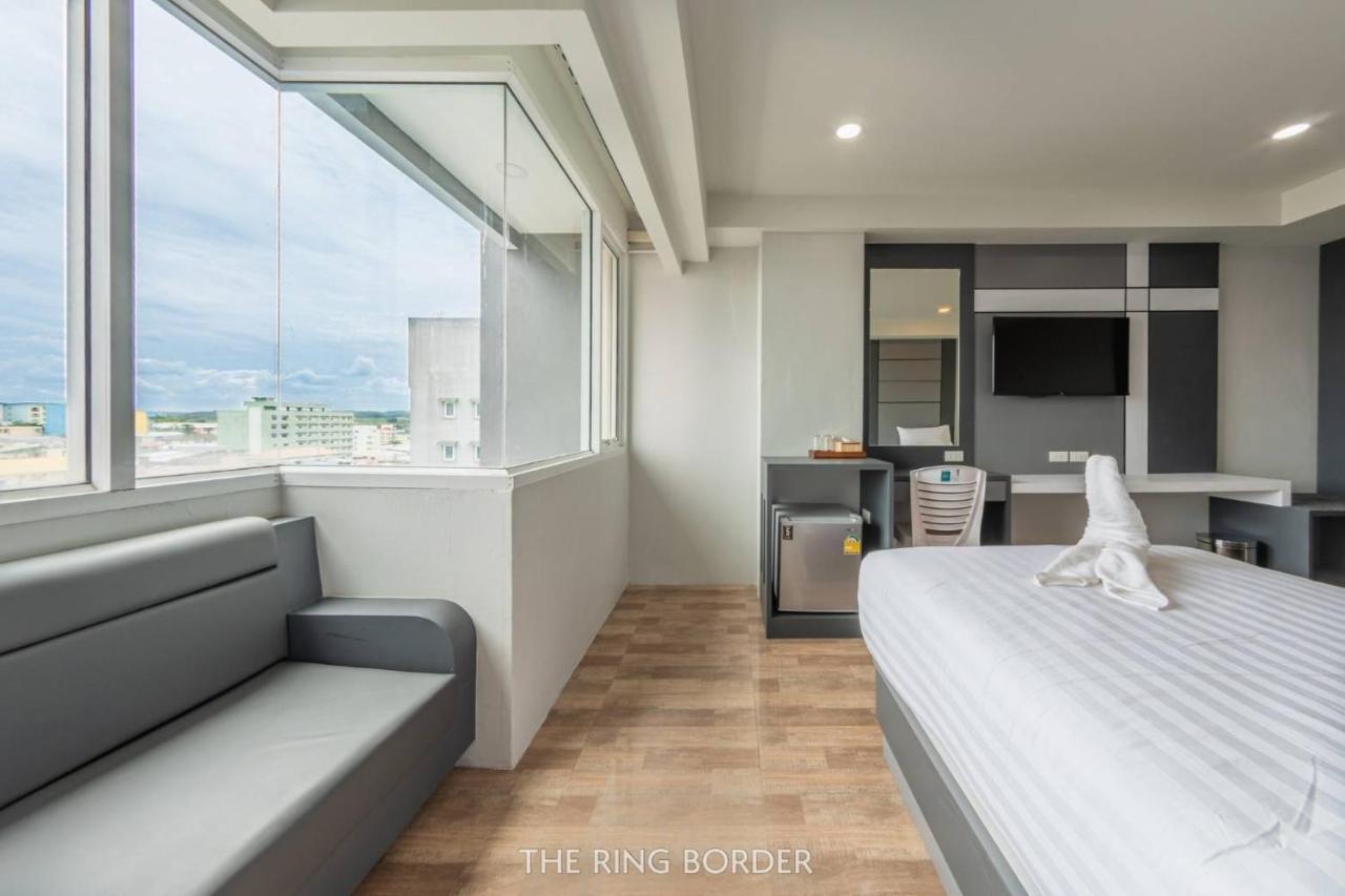 The Ring Border Hotel Ban Khlong Phruan Exterior photo